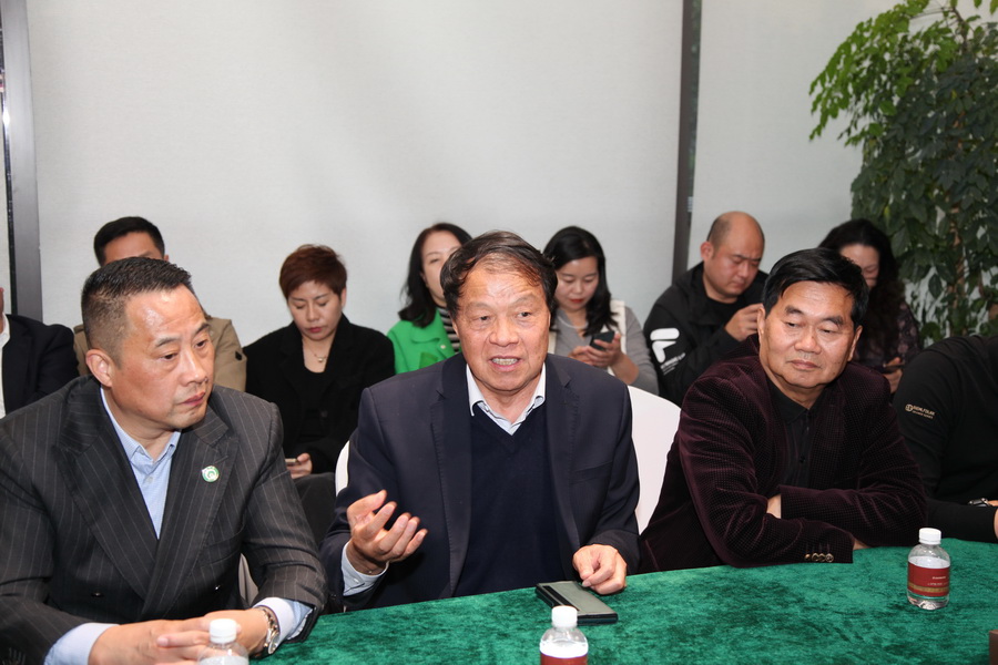 1731312104130294.jpg 2024110800006.jpg